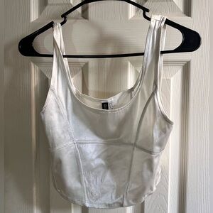 White tank
